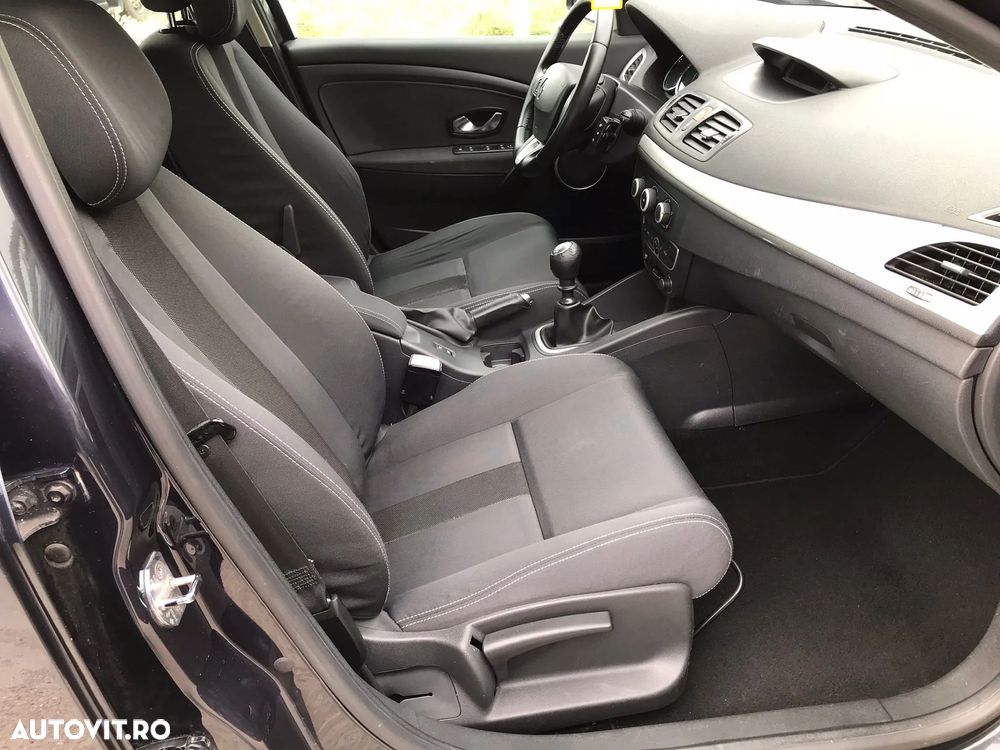 Renault Megane 1.5 dCI Color Edition - 14