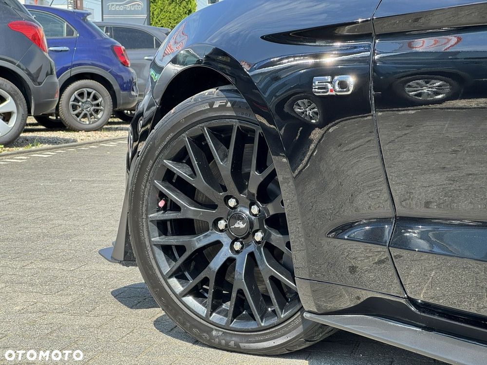 Ford Mustang - 15