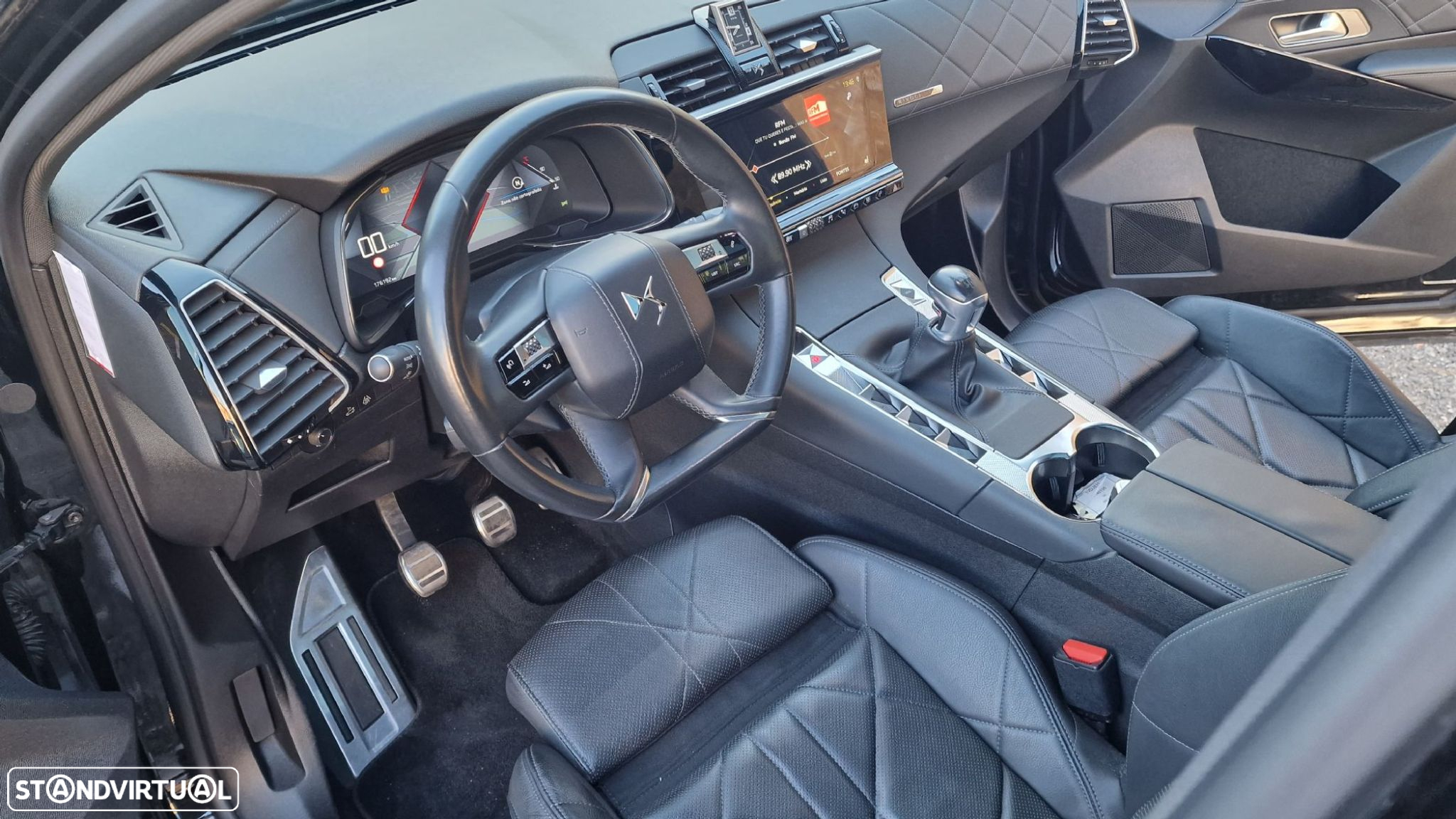 DS DS7 Crossback - 24