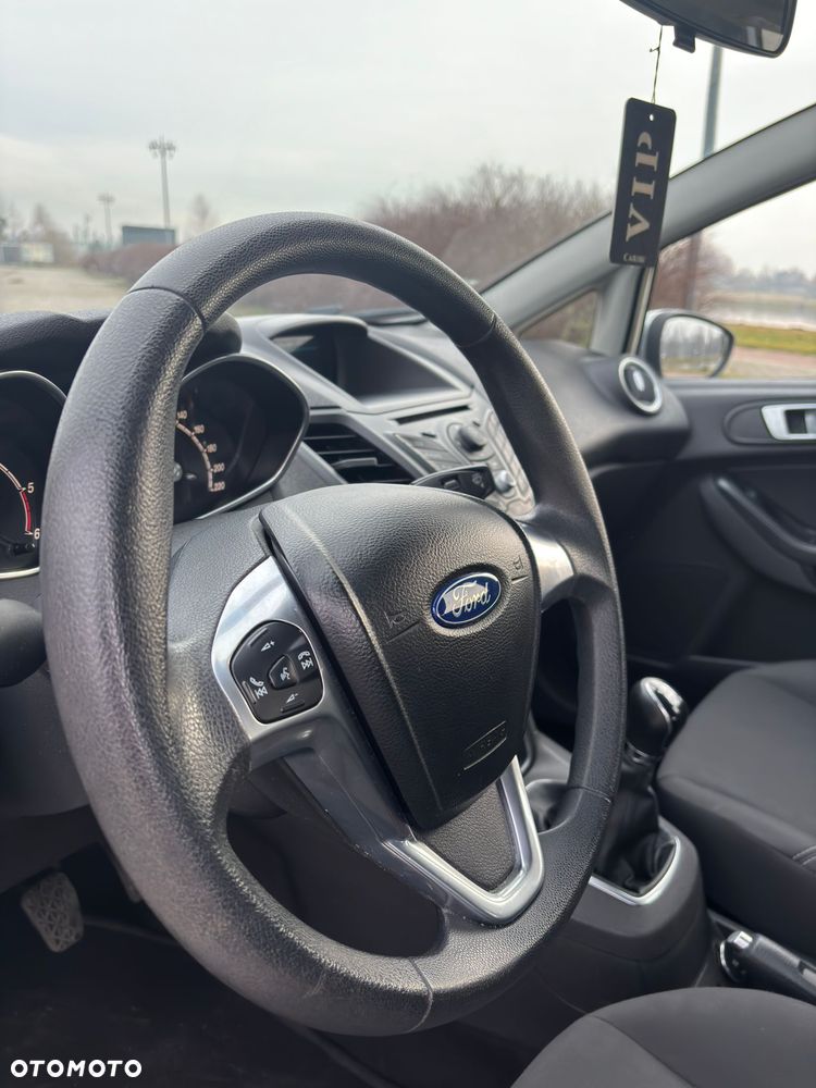 Ford Fiesta 1.5 TDCi Silver X - 10