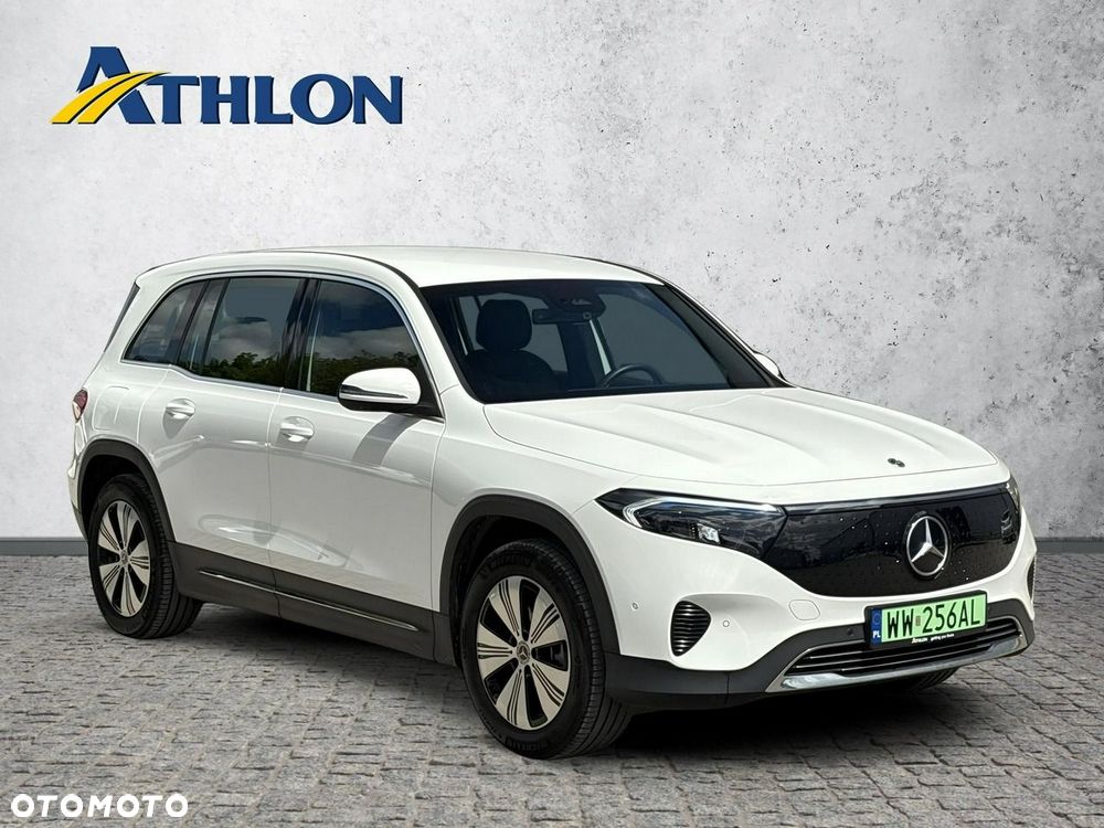 Mercedes-Benz EQB - 7