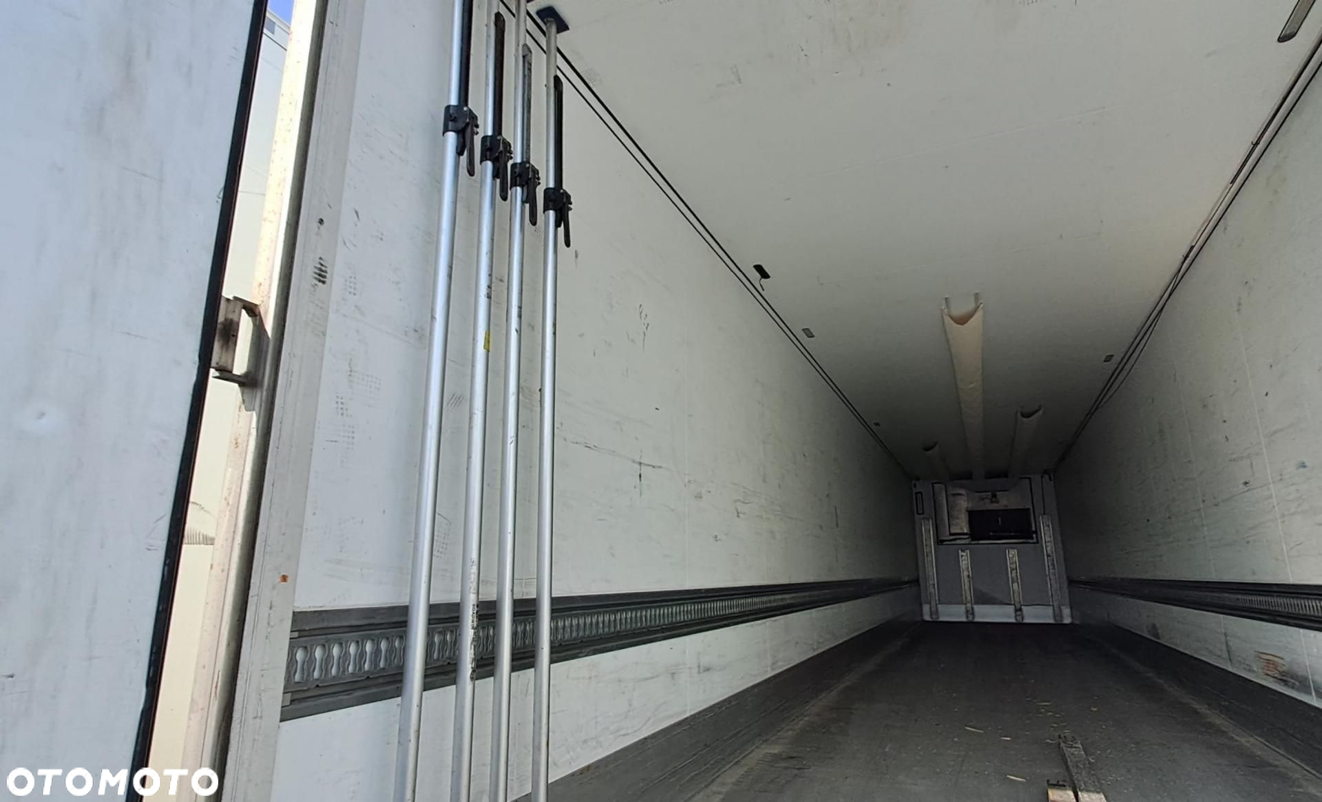 Schmitz Cargobull SKO FP 60 ThermoKing SLXi 300 - 6