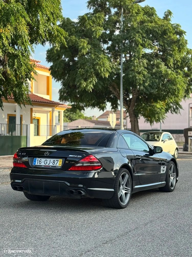 Mercedes-Benz SL 63 AMG Standard - 12