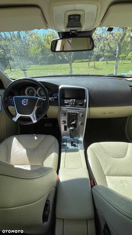 Volvo XC 60 D3 Summum - 11