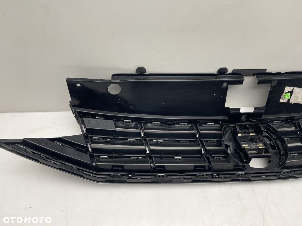 GRILL ATRAPA RADAR VW PASSAT B8 LIFT 3G0853653N 3Q0907550E - 9