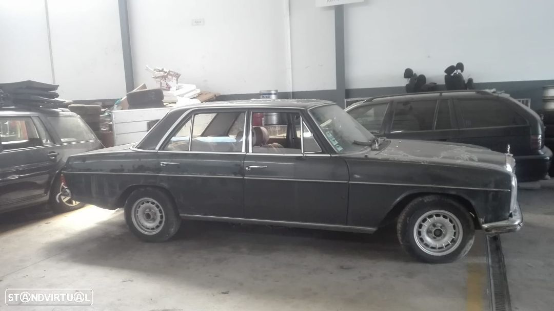 Caixa Velocidades Mercedes W115 220d - 1