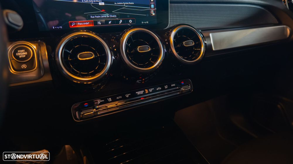 Mercedes-Benz GLB 180 d Progressive - 17