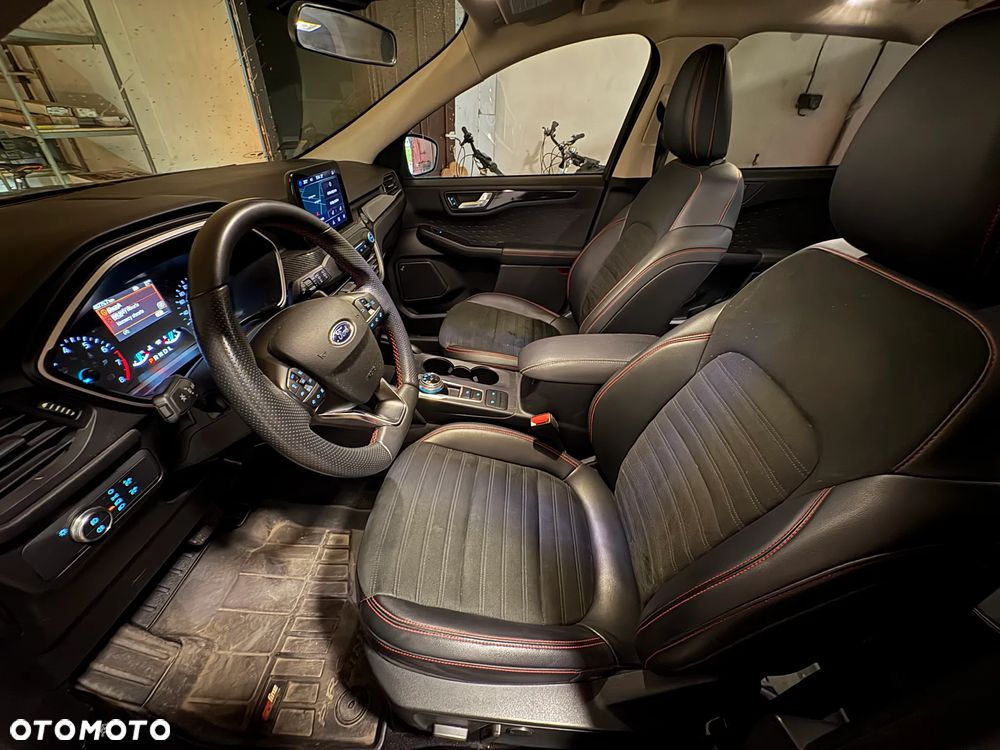 Ford Escape - 10