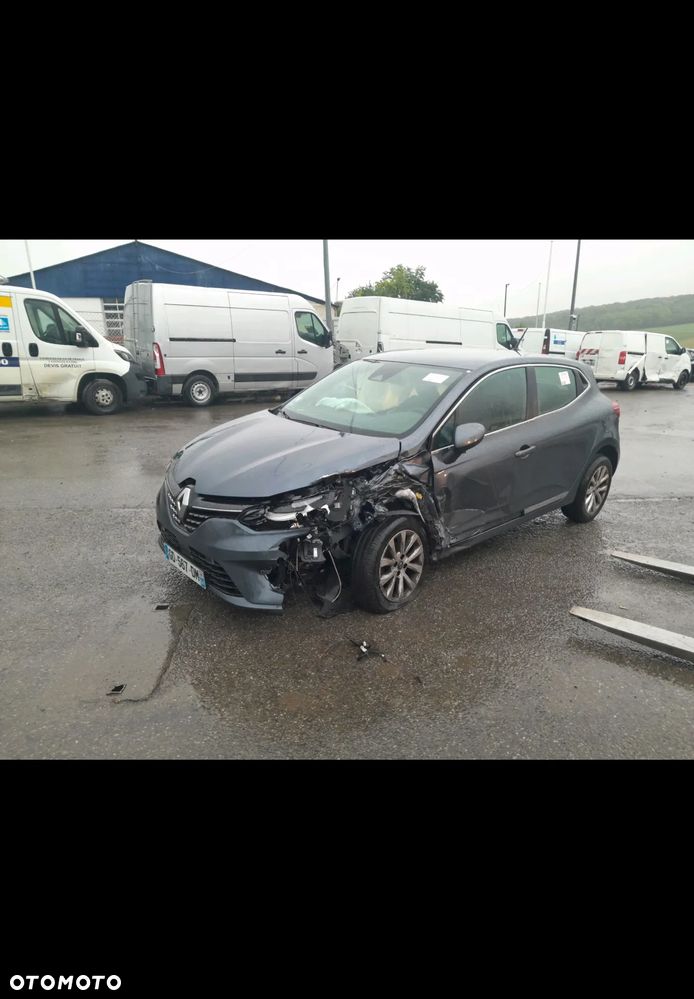 Renault Clio 1.0 TCe Intens Xtronic - 4