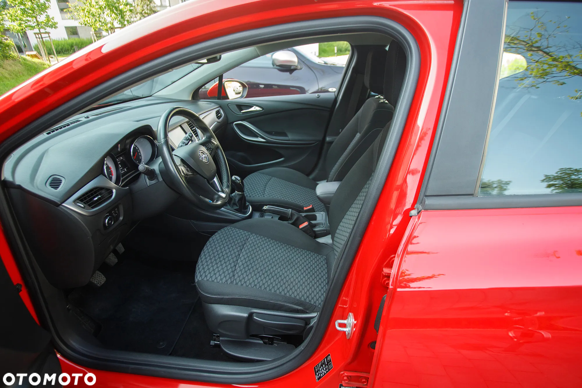 Opel Astra 1.4 Turbo Innovation - 27