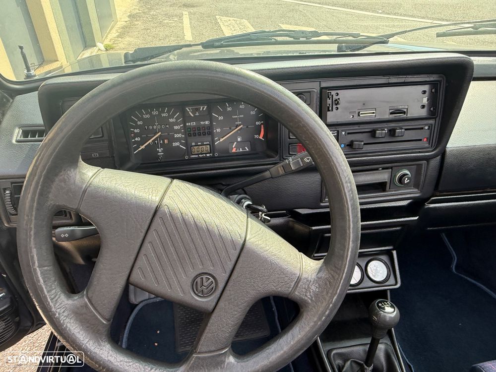 VW Golf Cabriolet - 14