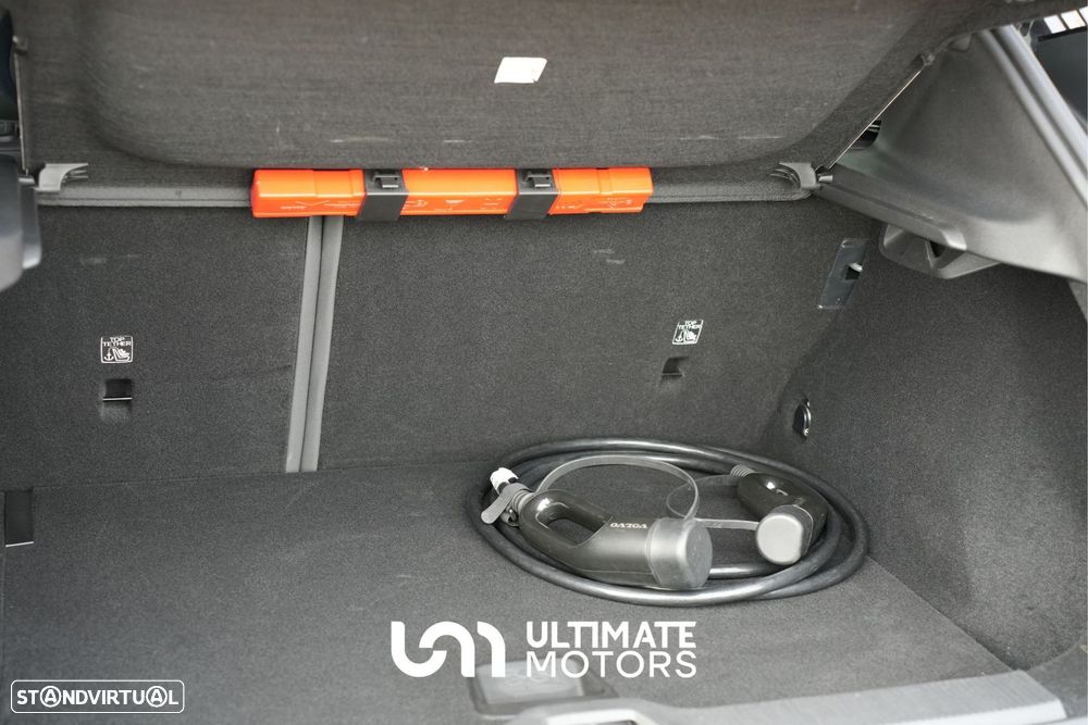 Volvo EX30 69 kWh Single Motor Extended Range Plus - 27