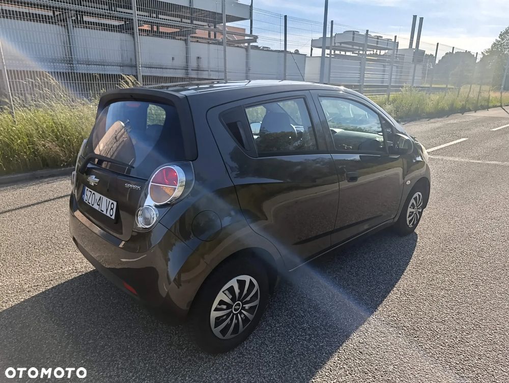 Chevrolet Spark - 1