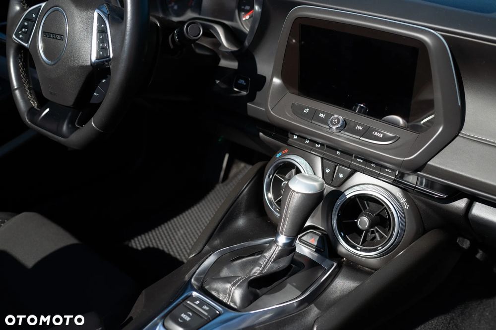 Chevrolet Camaro Touring 6.2 V8 - 34