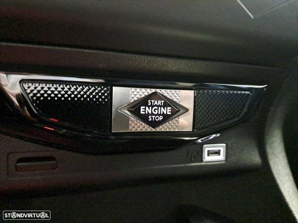 DS DS3 1.2 PureTech Ópera EAT8 - 19