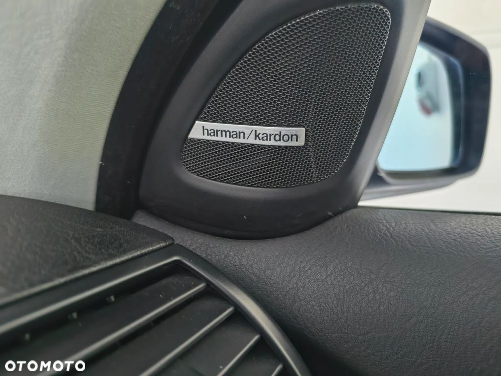 BMW Seria 3 - 16