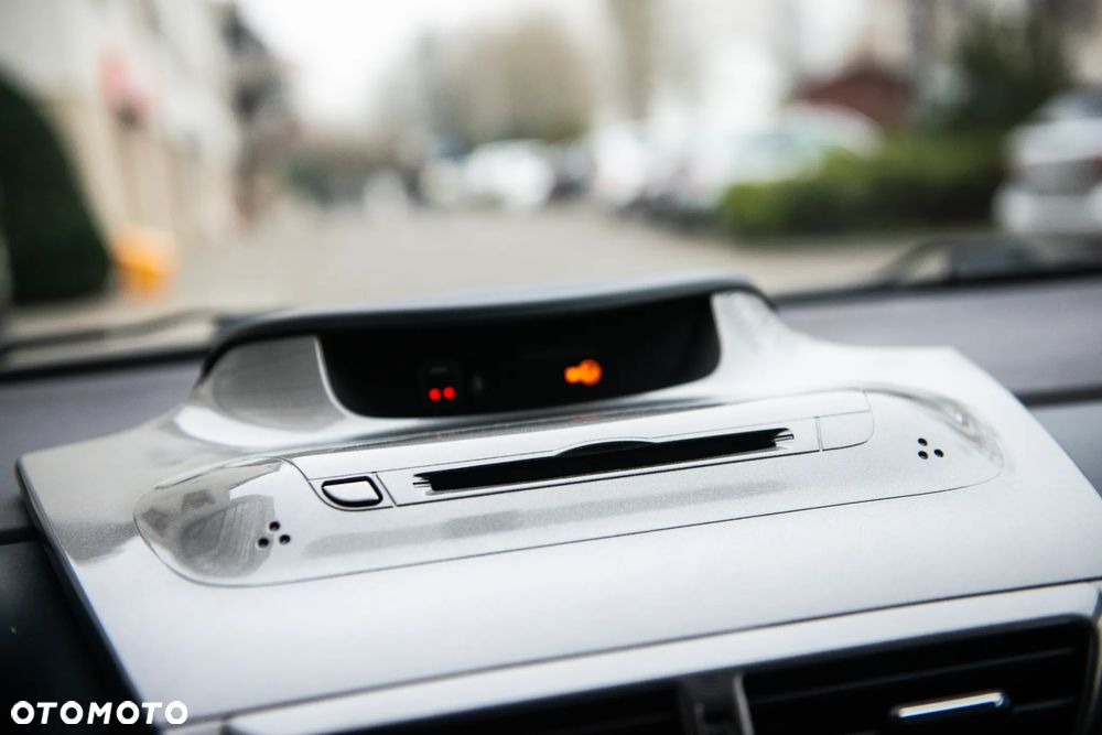 Toyota iQ 1.0 Sol - 20