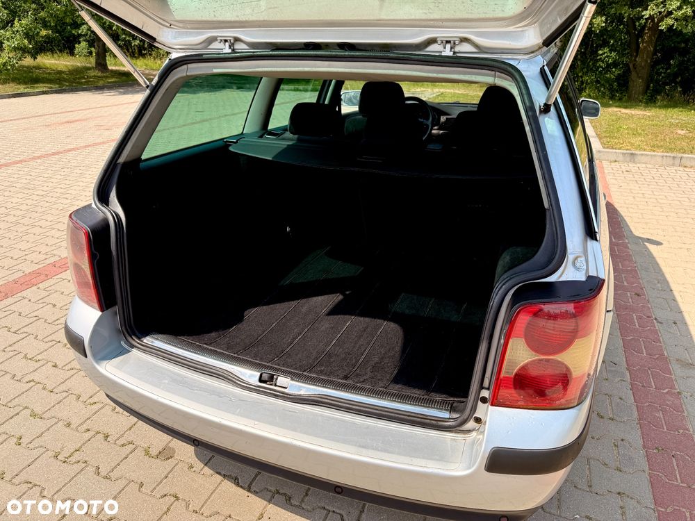 Volkswagen Passat 1.9 TDI Trendline Tiptr - 8