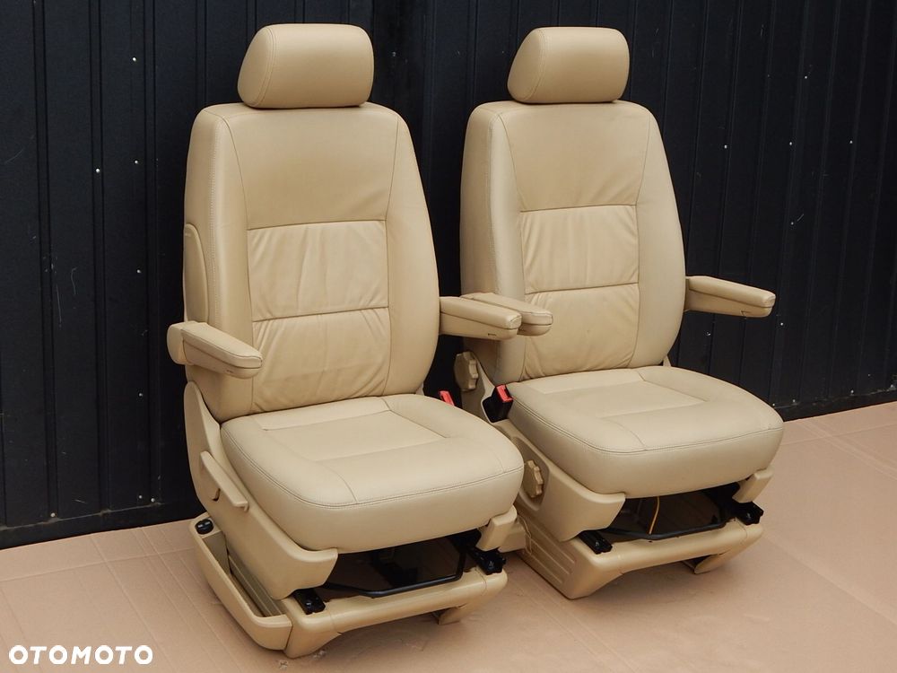 vw t5 multivan fotel kierowcy pasażera prawy lewy komplet skóra beżowy - 3