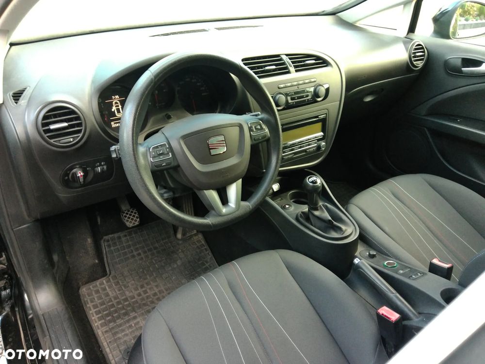 Seat Leon 1.2 TSI Ecomotive Reference Copa - 14