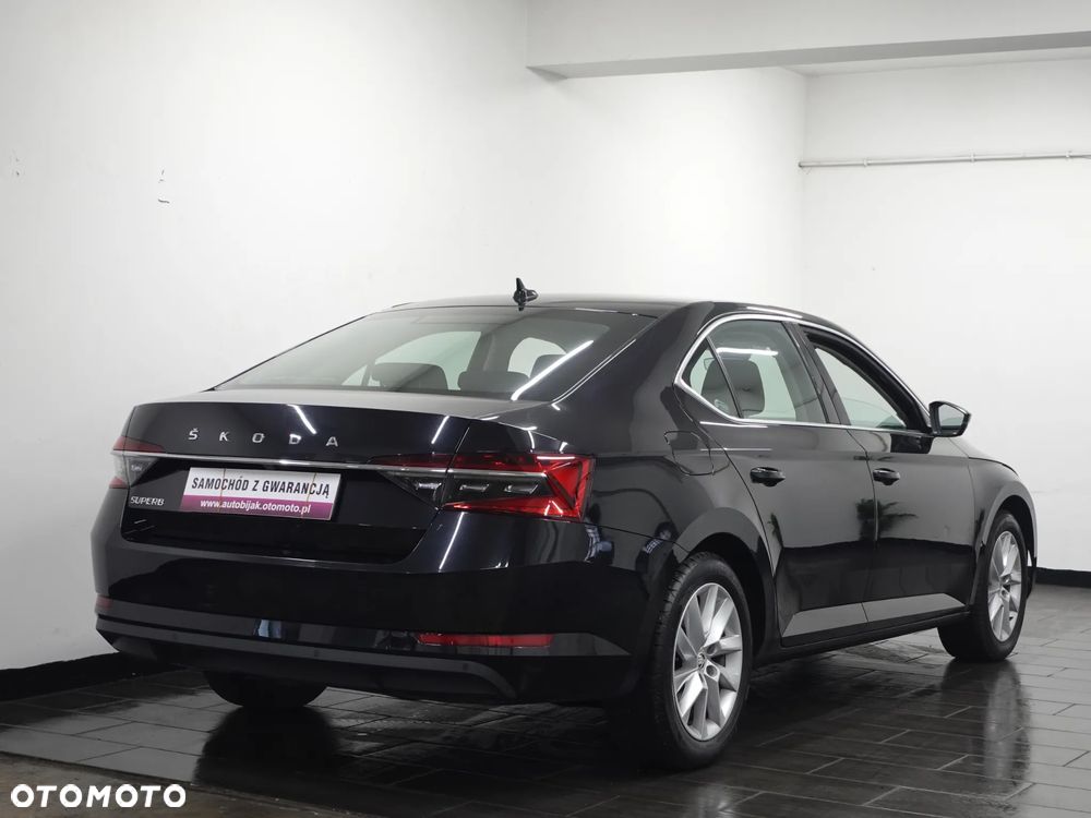 Skoda Superb 1.5 TSI ACT Ambition - 8