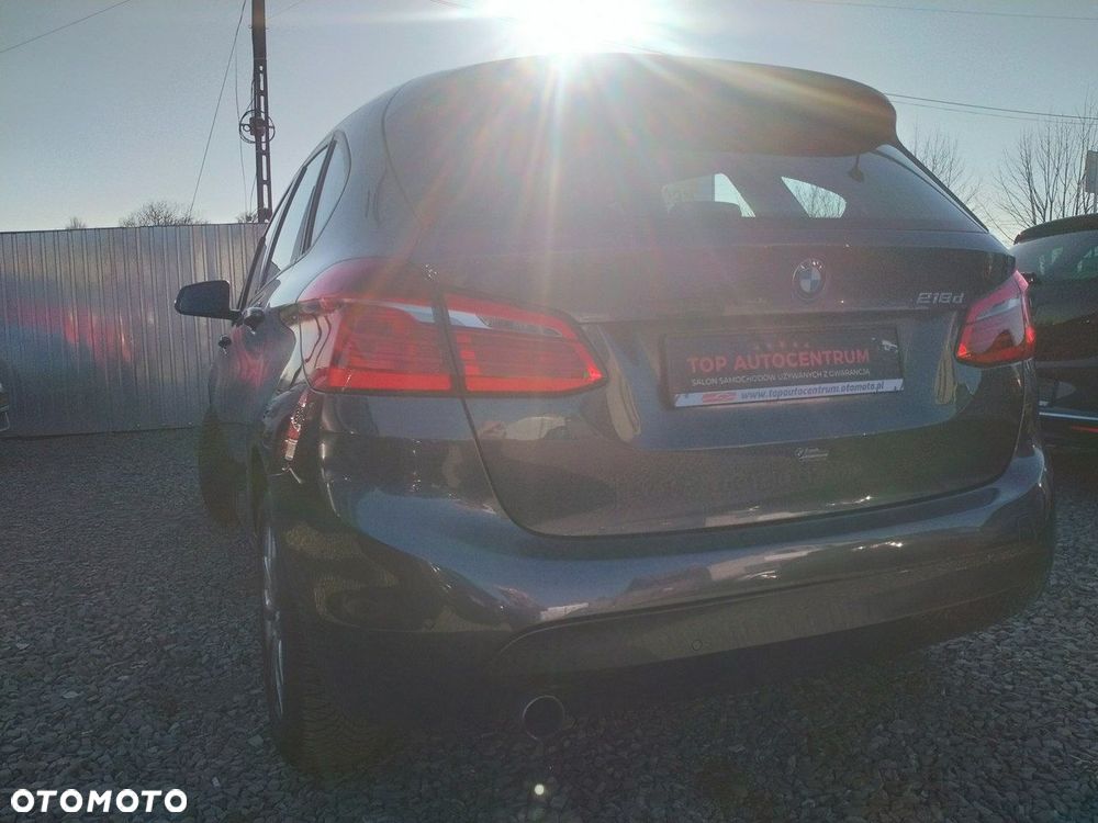 BMW Seria 2 218d Advantage - 4
