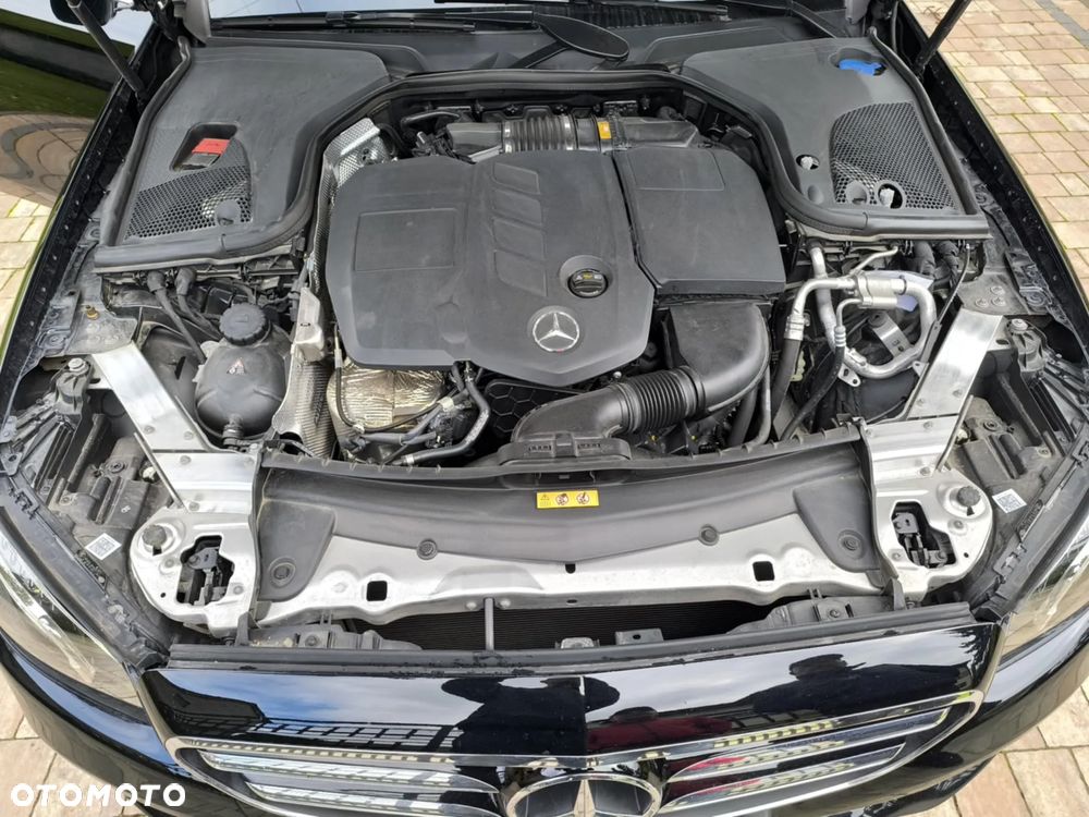 Mercedes-Benz Klasa E 200 d Business Edition 9G-TRONIC - 10