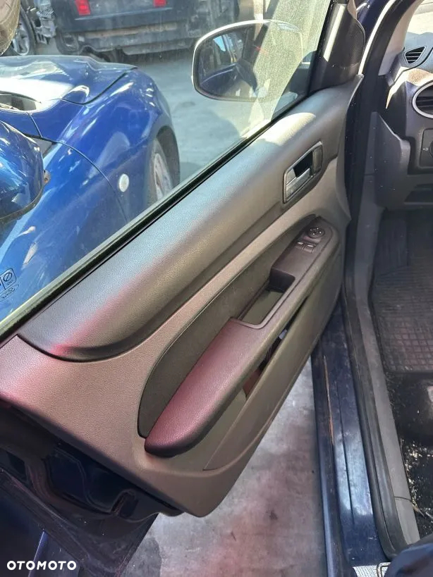 FORD FOCUS MK2 LIFT KOMBI 07-11 1.6 TDCI LAMPA TYŁ TYLNIA LEWA PRAWA R8 - 6