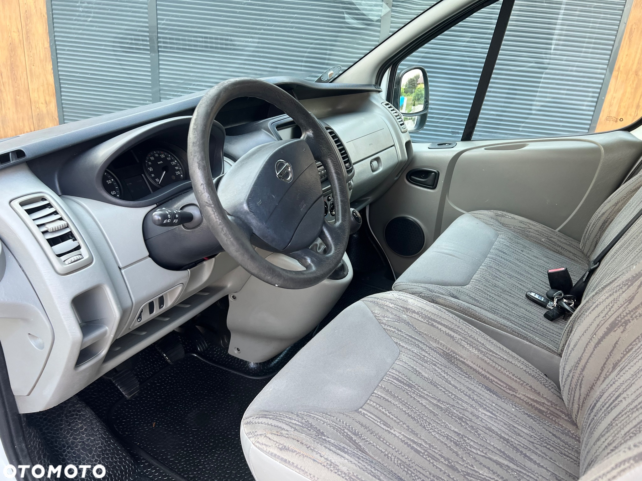 Nissan Primaster - 19