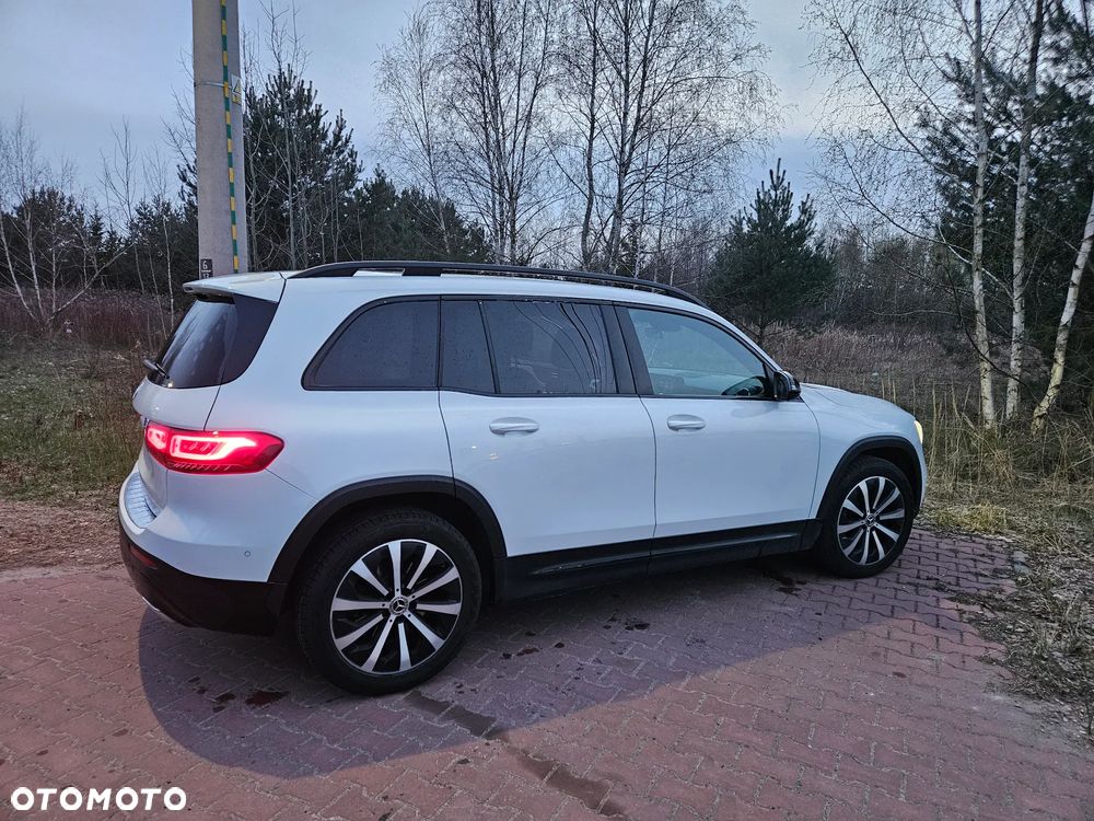 Mercedes-Benz GLB 200 d Progressive 8G-DCT - 3