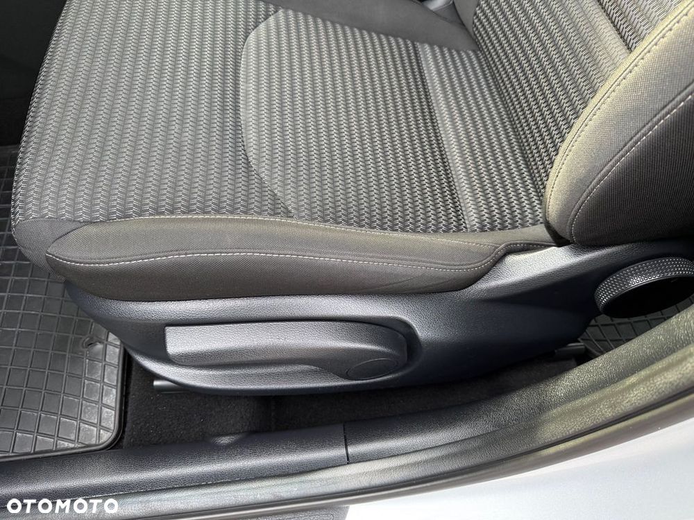 Kia Ceed 1.5 T-GDI M DCT - 16