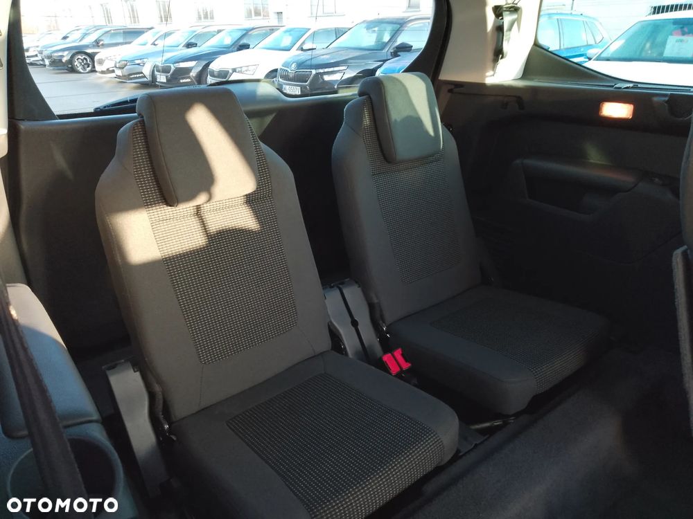 Peugeot 5008 HDI FAP 115 Style - 18