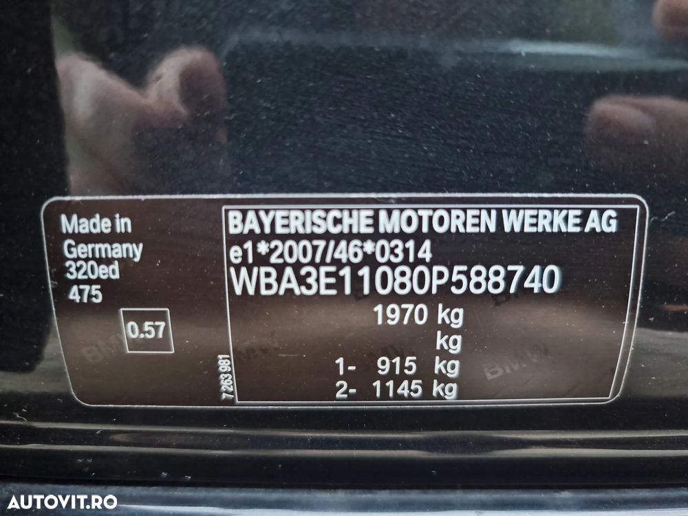 BMW Seria 3 320d Efficient Dynamics Edition Modern Line - 38