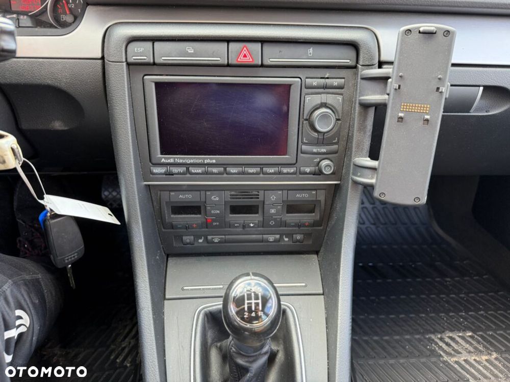 Audi A4 Limousine 2 - 9