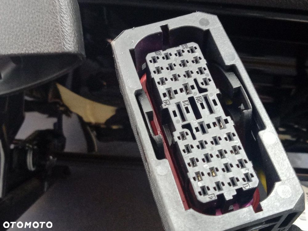 OPEL INSIGNIA B KOMBI FOTELE KOMPLET PÓŁSKÓRA EUROPA - 4