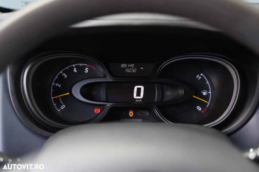 Opel Vivaro - 21