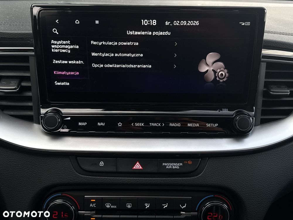 Kia XCeed - 26