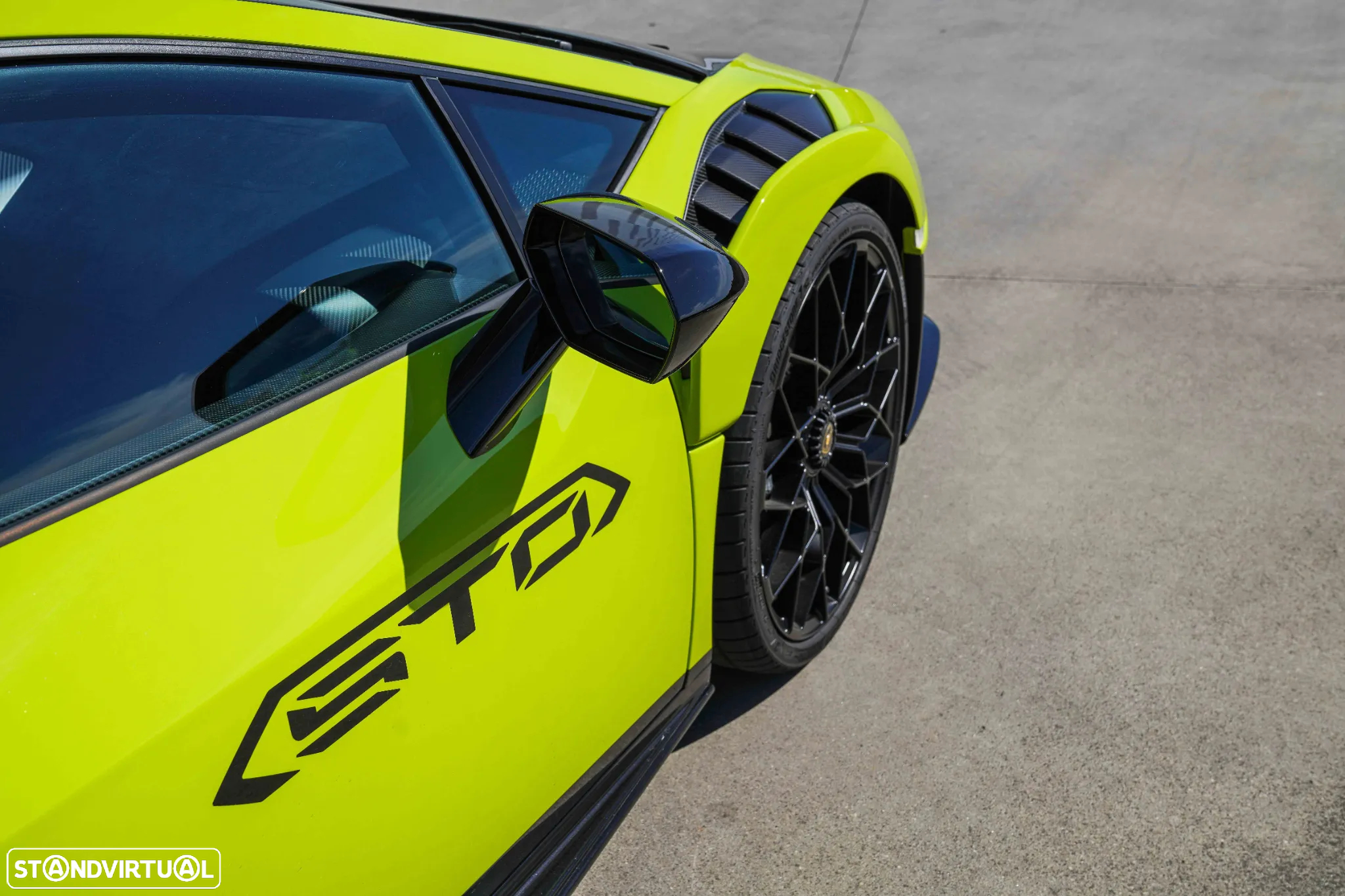 Lamborghini Huracán STO - 6