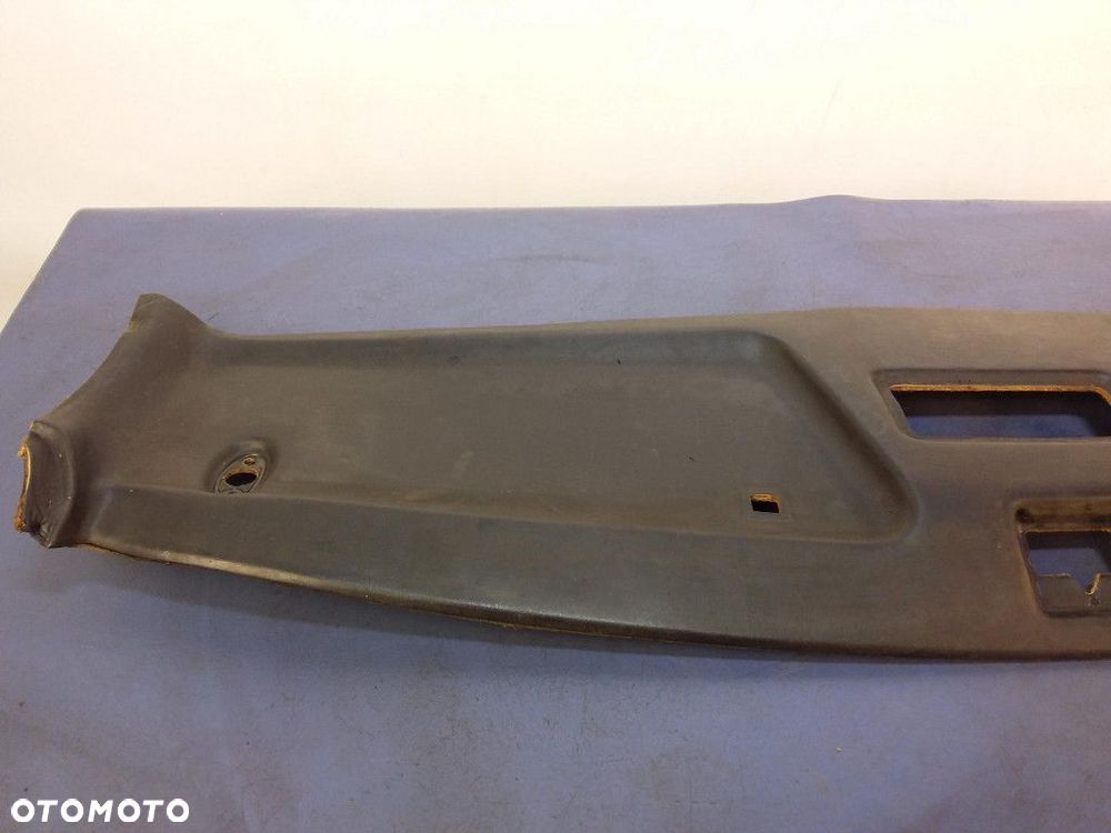 MERCEDES 190 W201 PRZEDNIA CZĘŚĆ PODSUFITKI - 3