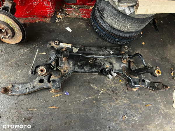 SANKI WÓZEK WAHACZE FORD C-MAX MK2 1.0
