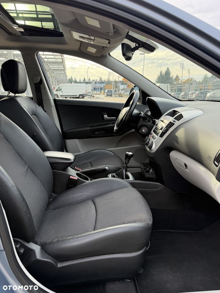 Kia Ceed - 5