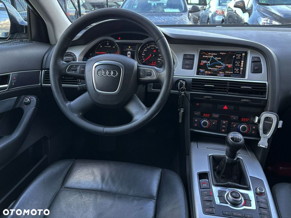 Audi A6 Avant - 24