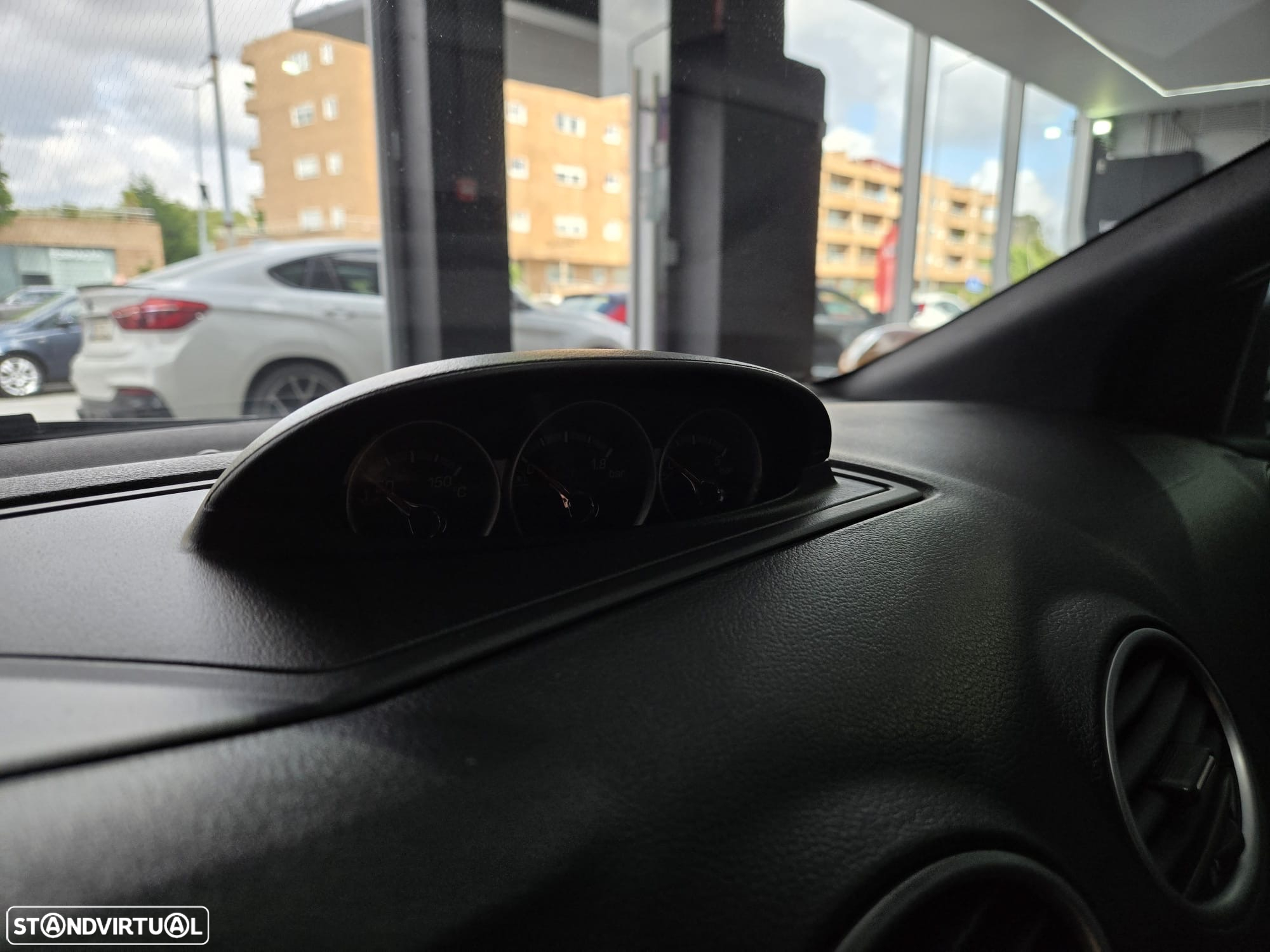 Ford Focus 2.5 T RS - 21