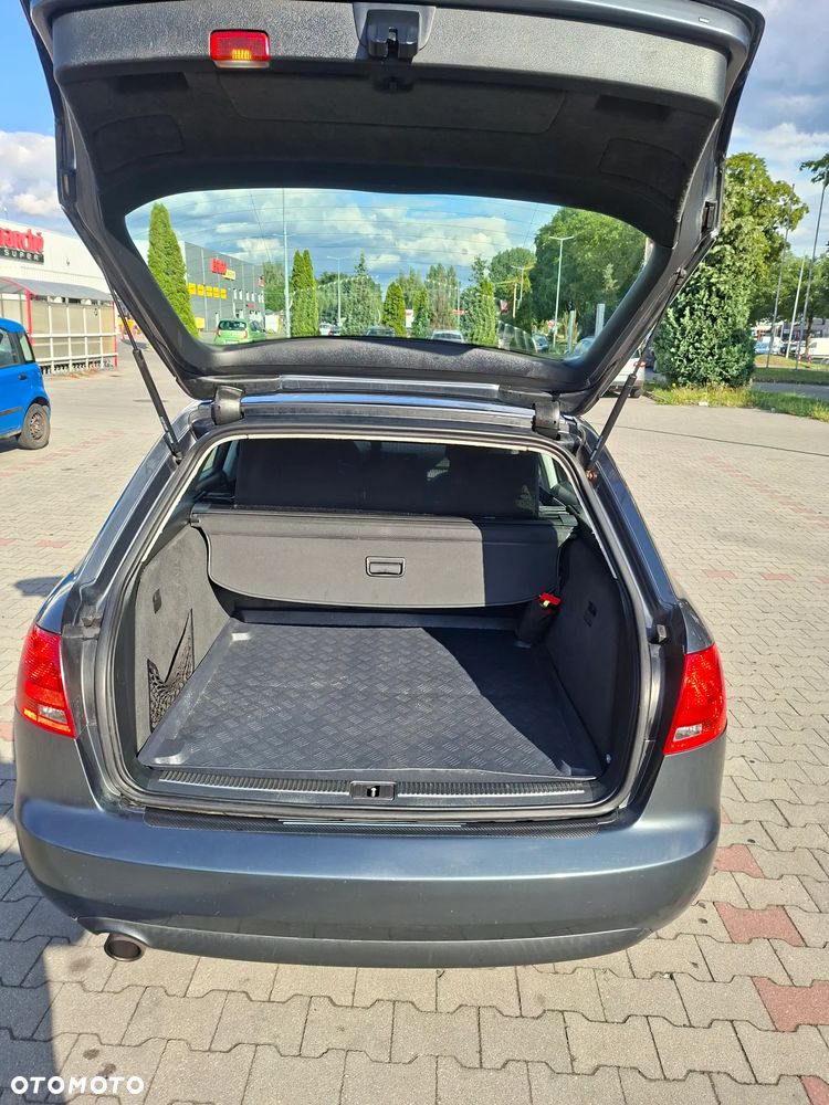 Audi A4 Avant - 5