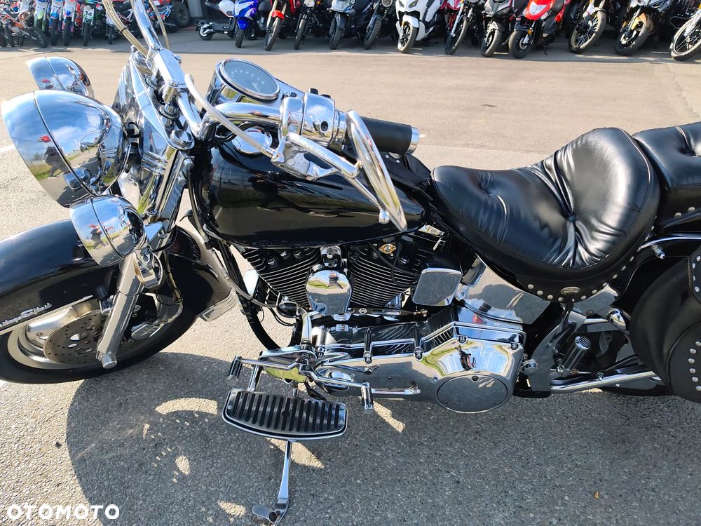 Harley-Davidson Softail Heritage Classic - 19