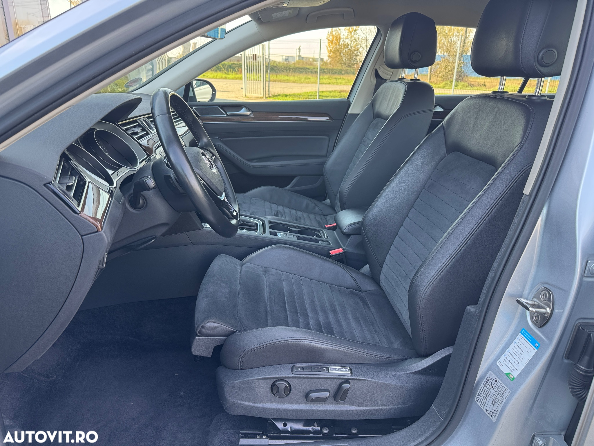 Volkswagen Passat 2.0 TDI DSG 4Motion Highline - 22
