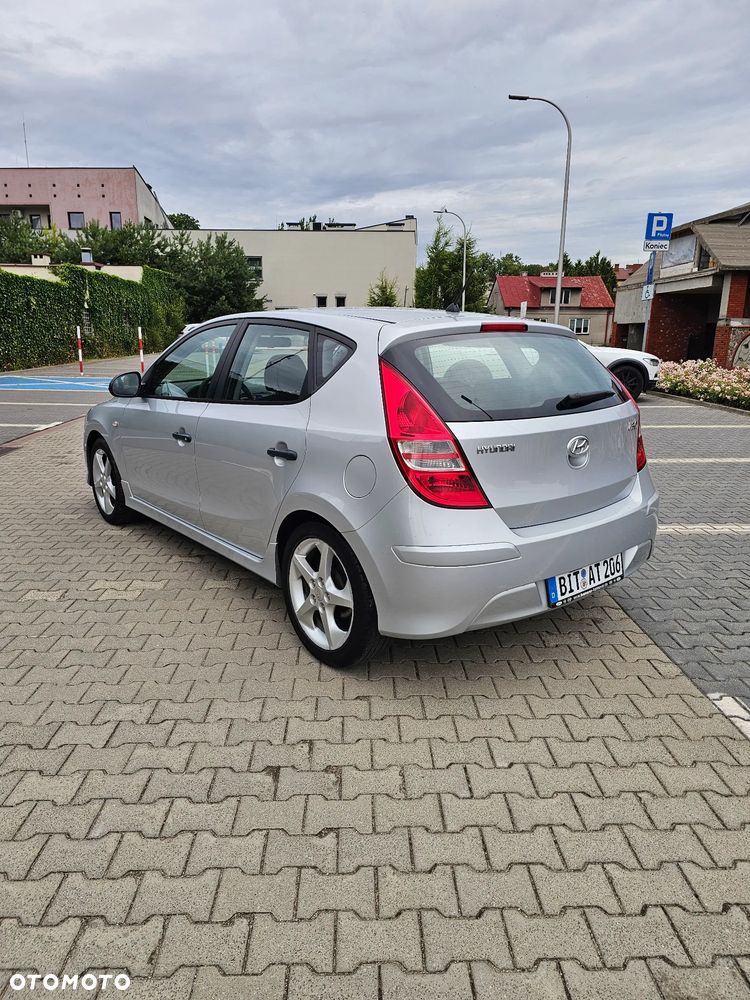 Hyundai i30 1.4 Edition 20 - 6
