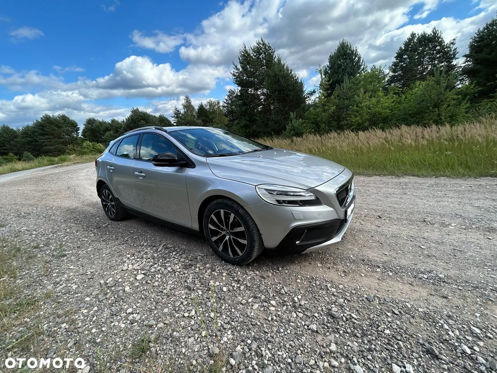 Volvo V40 T3 Drive-E R-Design Momentum - 6