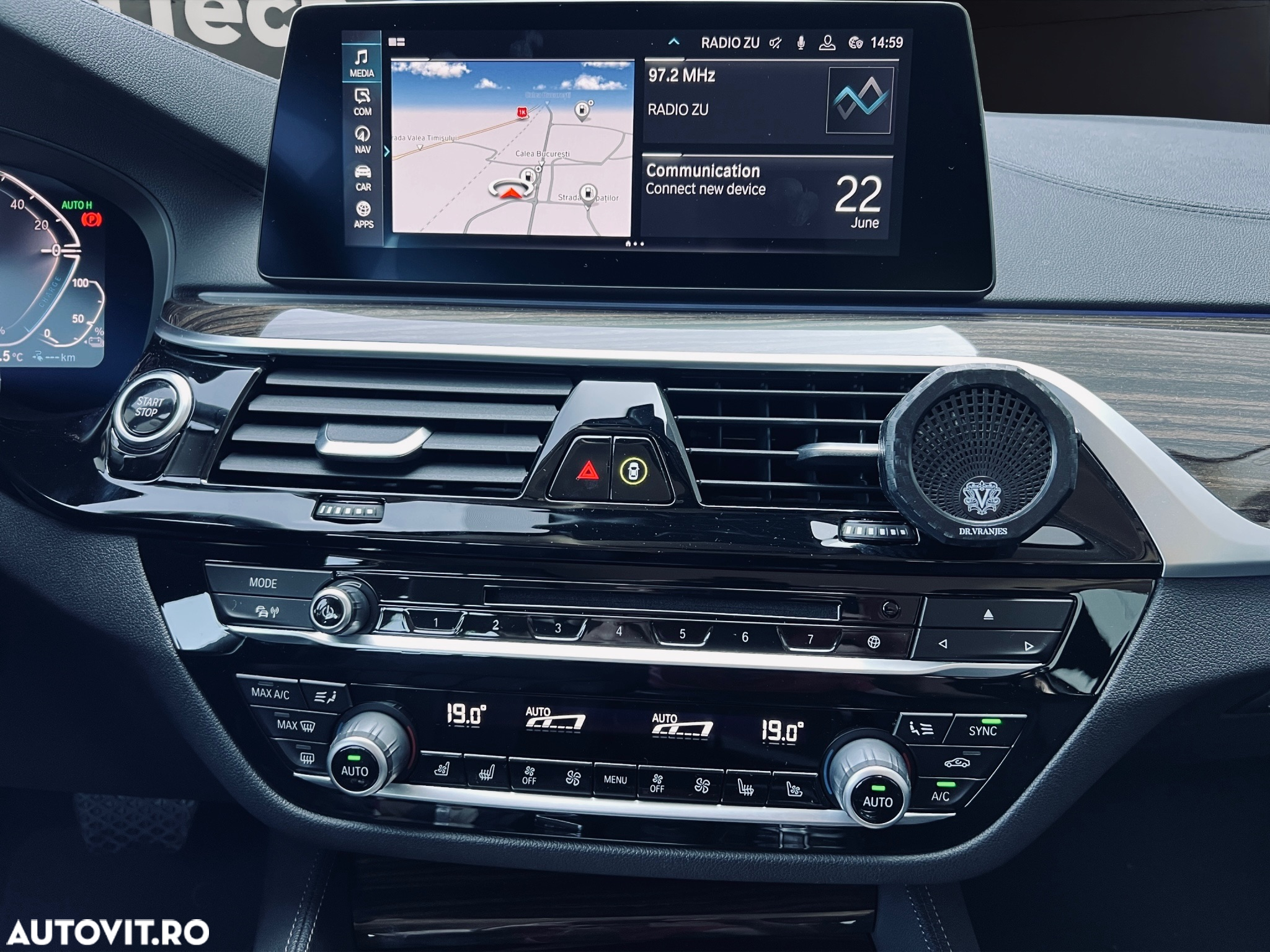 BMW Seria 5 530e iPerformance Aut. Luxury Line - 11