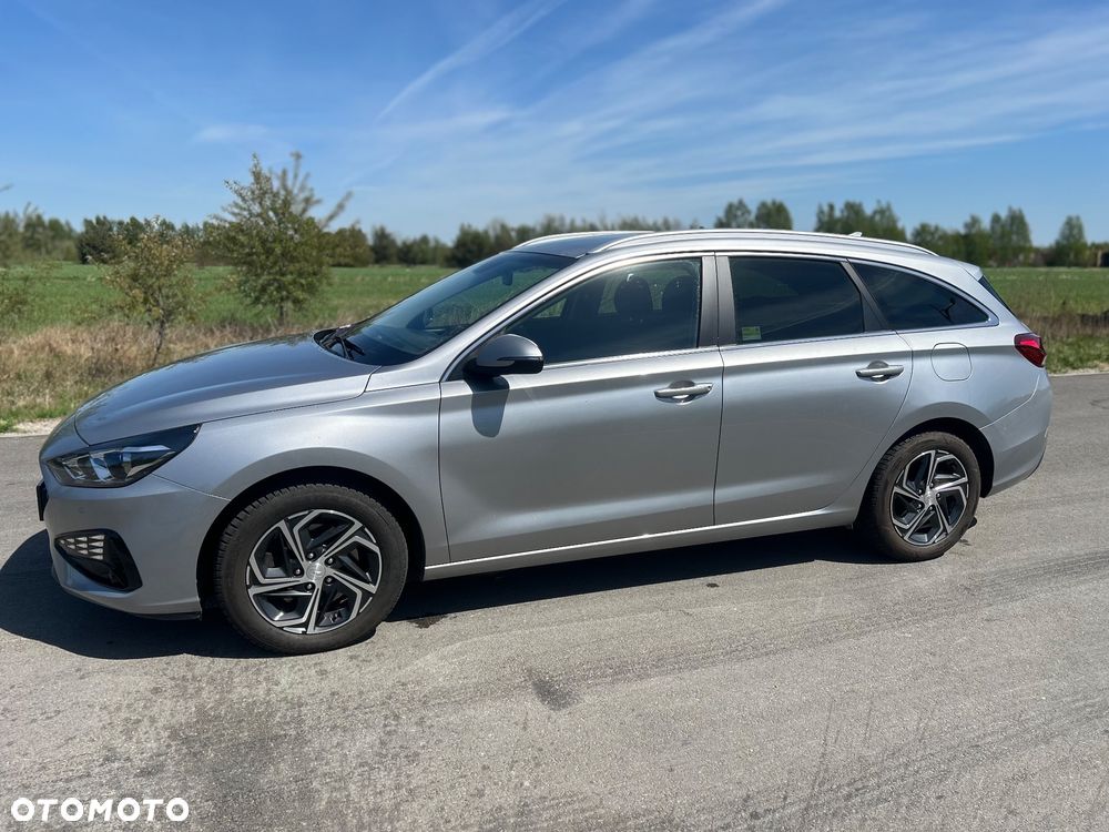 Hyundai i30 1.6 D Comfort DCT - 14